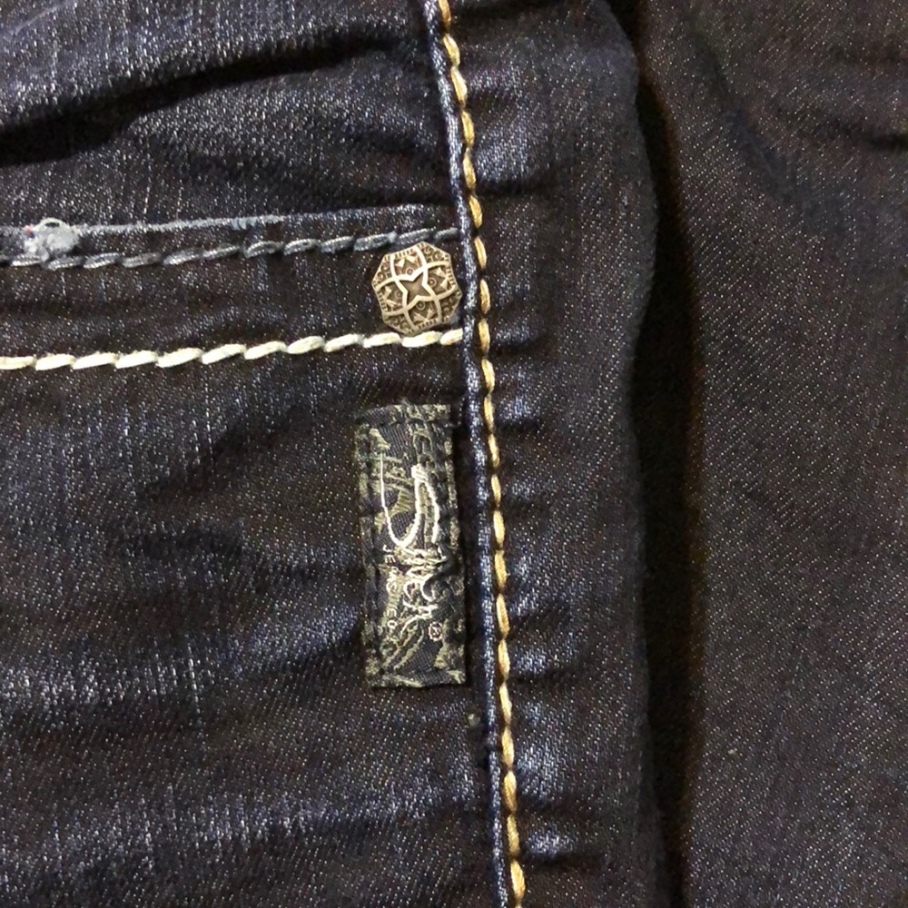 Silver Jeans - Picture 4 of 7